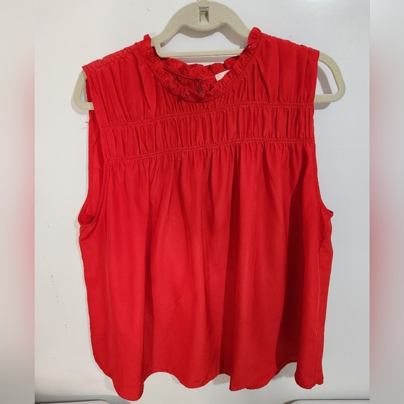 Adorable. Ruffled  neck Joie red top, size XXL - Picture 8 of 8